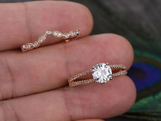 The Grace Set — Round Lab Diamond Vintage Wedding Ring Set VII