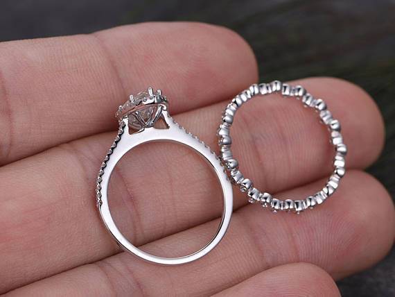 The Aurora Set — Marquise Lab Diamond Halo Wedding Ring Set