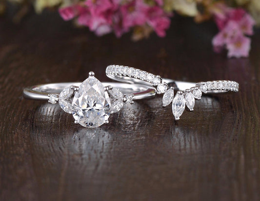 The Violet Set — Pear Lab Diamond Vintage Wedding Ring Set XIII