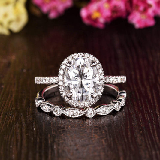 The Aurora Set — Oval Lab Diamond Halo Wedding Ring Set II