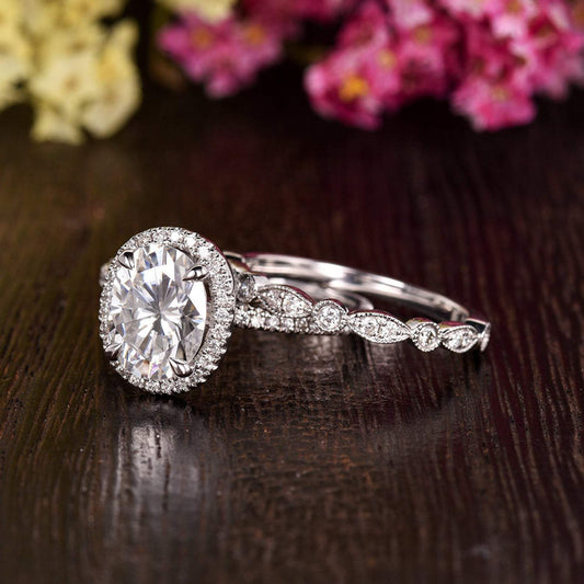 The Aurora Set — Oval Lab Diamond Halo Wedding Ring Set II