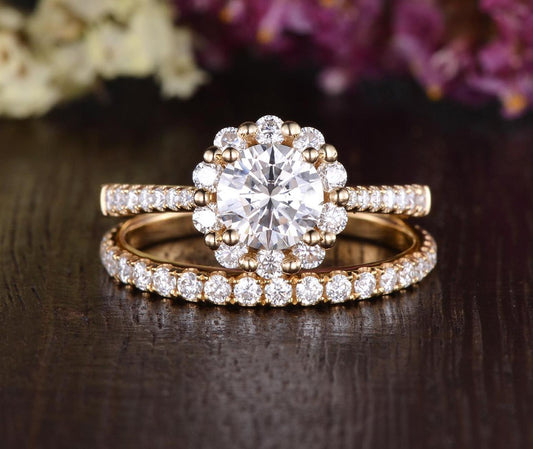 The Grace Set — Round Lab Diamond Vintage Wedding Ring Set