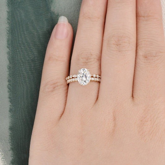 The Celeste Set — Oval Lab Diamond Secret Halo Wedding Ring Set III