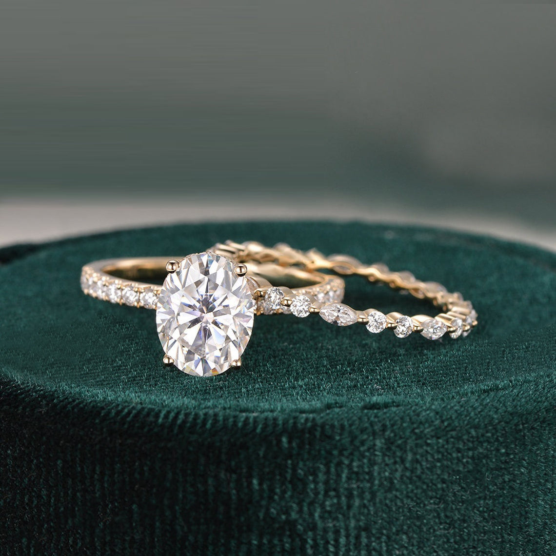 The Celeste Set — Oval Lab Diamond Secret Halo Wedding Ring Set III