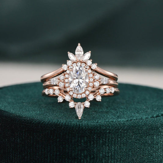The Violet Set — Oval Lab Diamond 3-Piece Vintage Wedding Ring Set IV