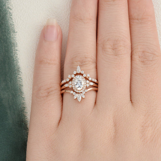 The Violet Set — Oval Lab Diamond 3-Piece Vintage Wedding Ring Set IV