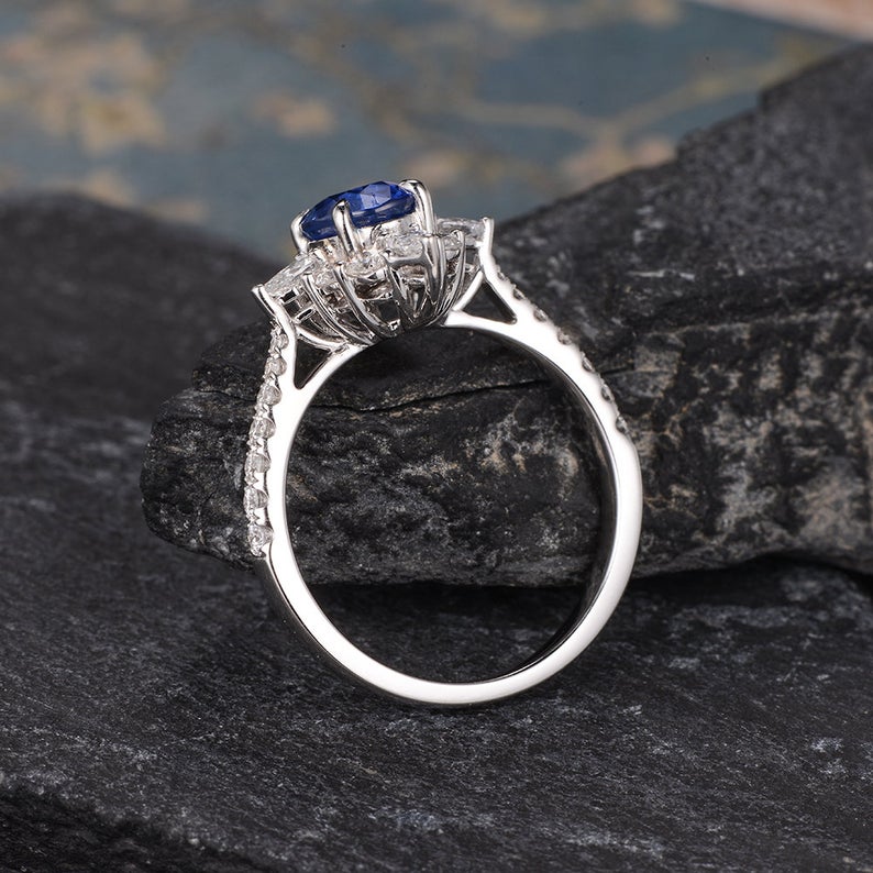 The Aria — Lab Sapphire & Lab Diamond Vintage Ring