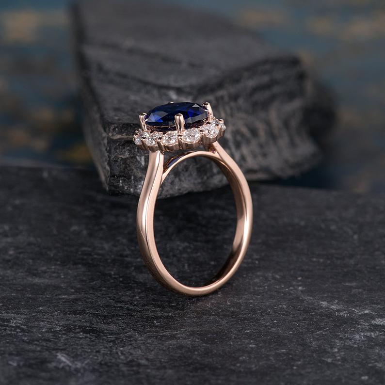 The Isla — Round Lab Sapphire & Lab Diamond Halo Ring