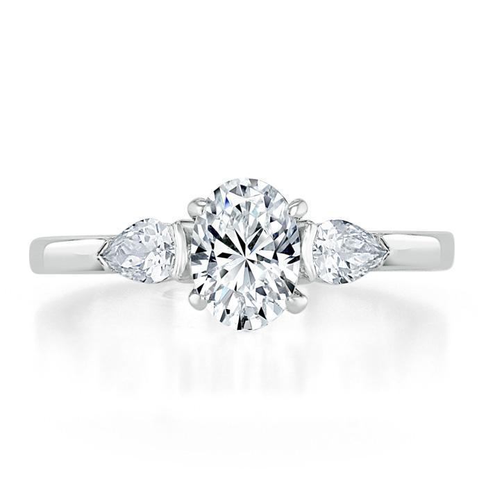 The Violet — Oval Lab Diamond 3-Stone Engagement Ring II