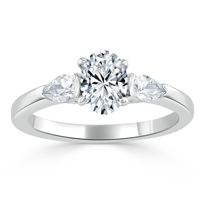 The Violet — Oval Lab Diamond 3-Stone Engagement Ring II