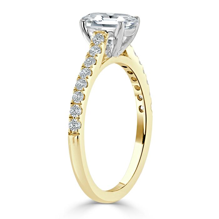 The Isla — Emerald Lab Diamond Solitaire Engagement Ring V