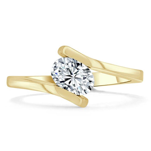 The Nora — Oval Lab Diamond Solitaire Engagement Ring V
