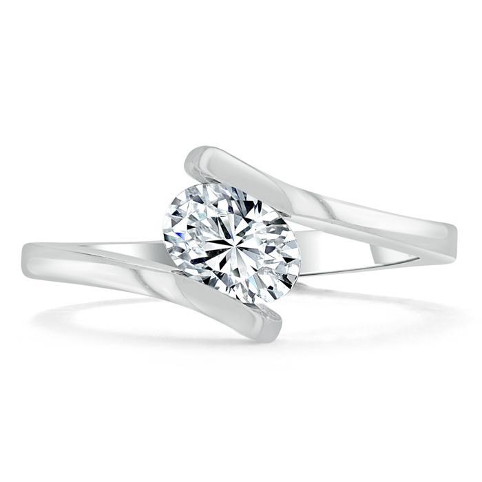 The Nora — Oval Lab Diamond Solitaire Engagement Ring V