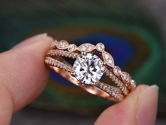 The Grace Set — Round Lab Diamond Vintage Wedding Ring Set VII