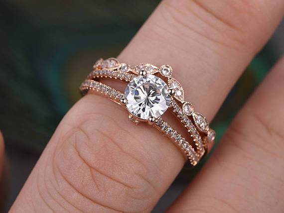 The Grace Set — Round Lab Diamond Vintage Wedding Ring Set VII