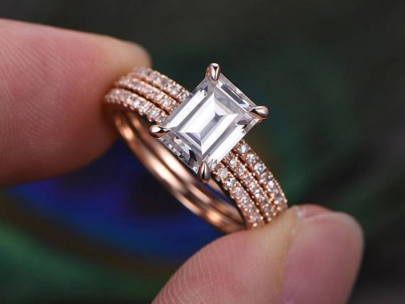 The Violet Set — Emerald Lab Diamond 3-Piece Bridal Wedding Ring Set II