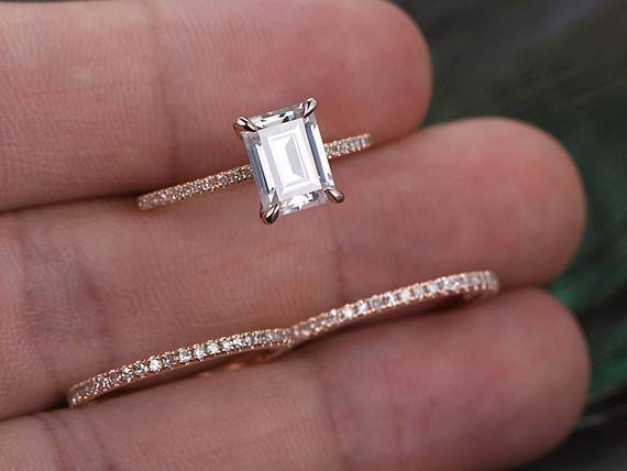 The Violet Set — Emerald Lab Diamond 3-Piece Bridal Wedding Ring Set II
