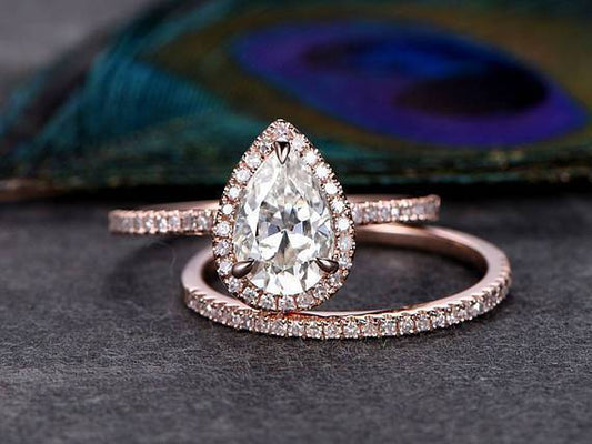 The Aurora Set — Pear Lab Diamond Bridal Wedding Ring Set II