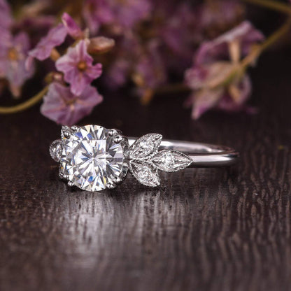The Juliet — Round Lab Diamond Art Deco Engagement Ring II