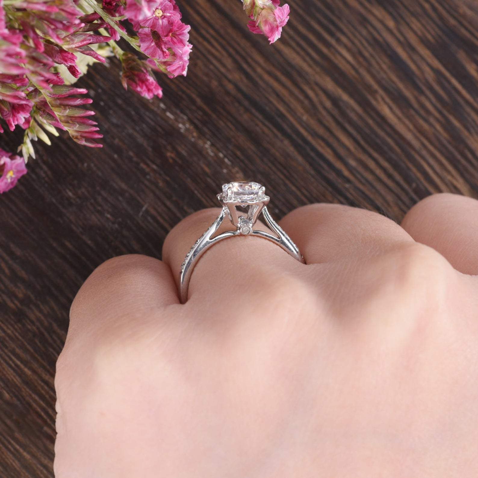 The Juliet — Round Lab Diamond Art Deco Engagement Ring