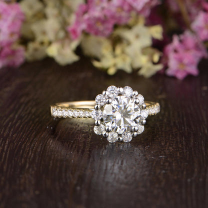 The Grace — Round Lab Diamond Vintage Halo Engagement Ring III