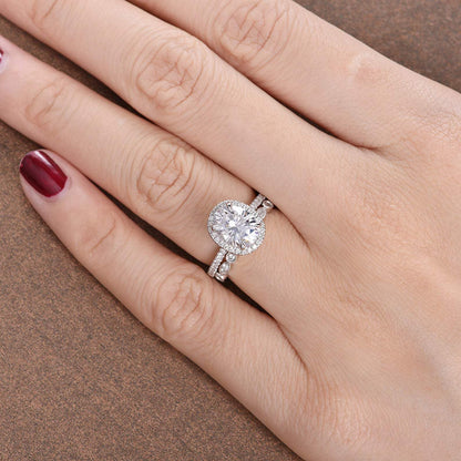 The Aurora Set — Oval Lab Diamond Halo Wedding Ring Set II