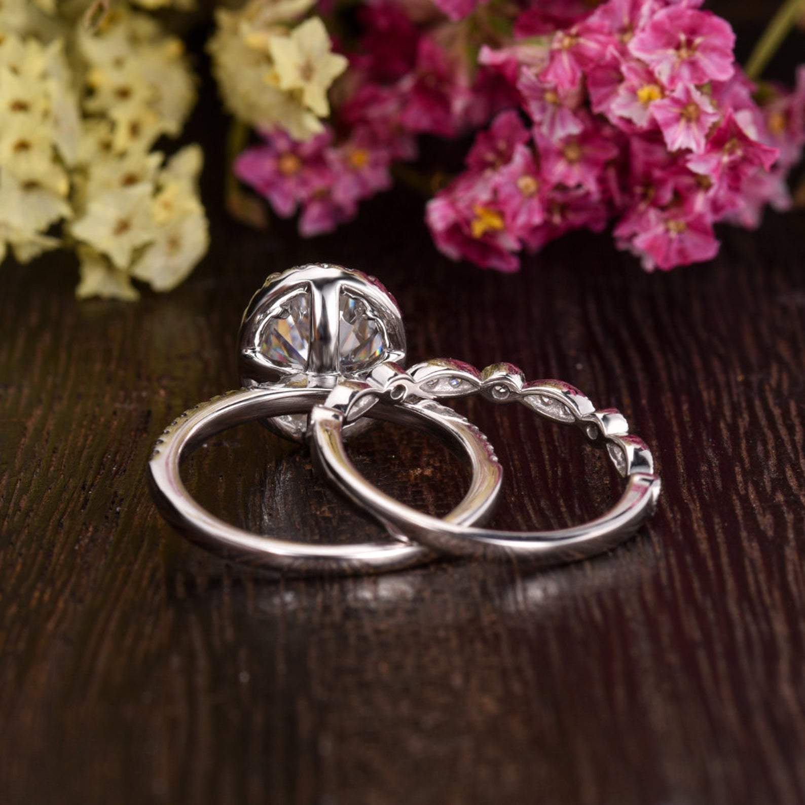 The Aurora Set — Oval Lab Diamond Halo Wedding Ring Set II