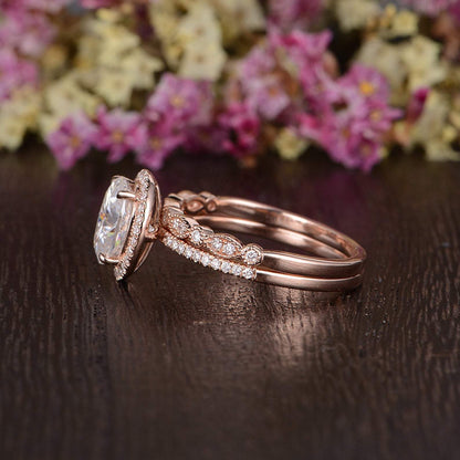 The Aurora Set — Oval Lab Diamond Halo Wedding Ring Set II