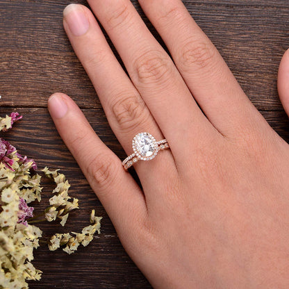 The Aurora Set — Oval Lab Diamond Halo Wedding Ring Set II
