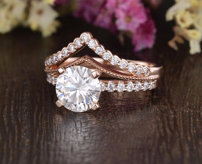The Grace Set — Round Lab Diamond Vintage Wedding Ring Set IV