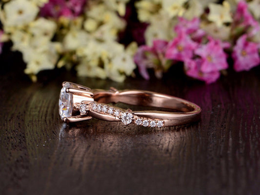 The Grace — Round Lab Diamond Vintage Engagement Ring VIII