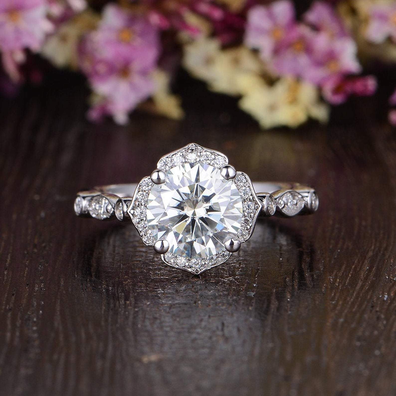 The Juliet — Round Lab Diamond Art Deco Halo Engagement Ring