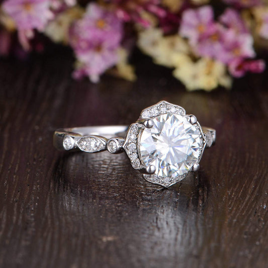 The Juliet — Round Lab Diamond Art Deco Halo Engagement Ring
