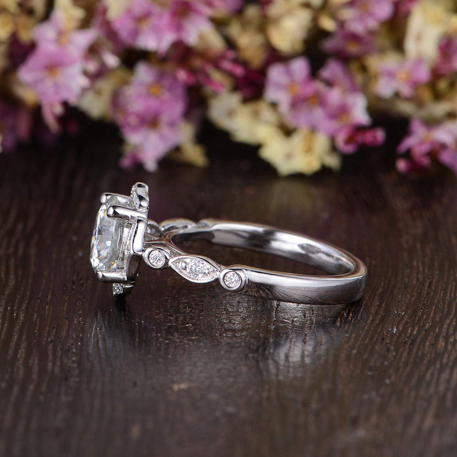 The Juliet — Round Lab Diamond Art Deco Halo Engagement Ring