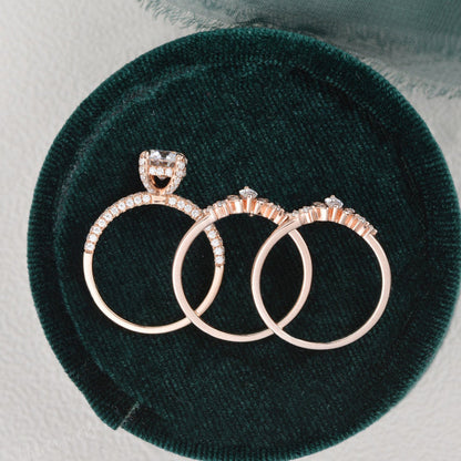 The Violet Set — Round Lab Diamond 3-Piece Vintage Wedding Ring Set II