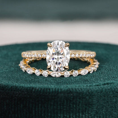 The Aurora Set — Oval Lab Diamond Bridal Wedding Ring Set III