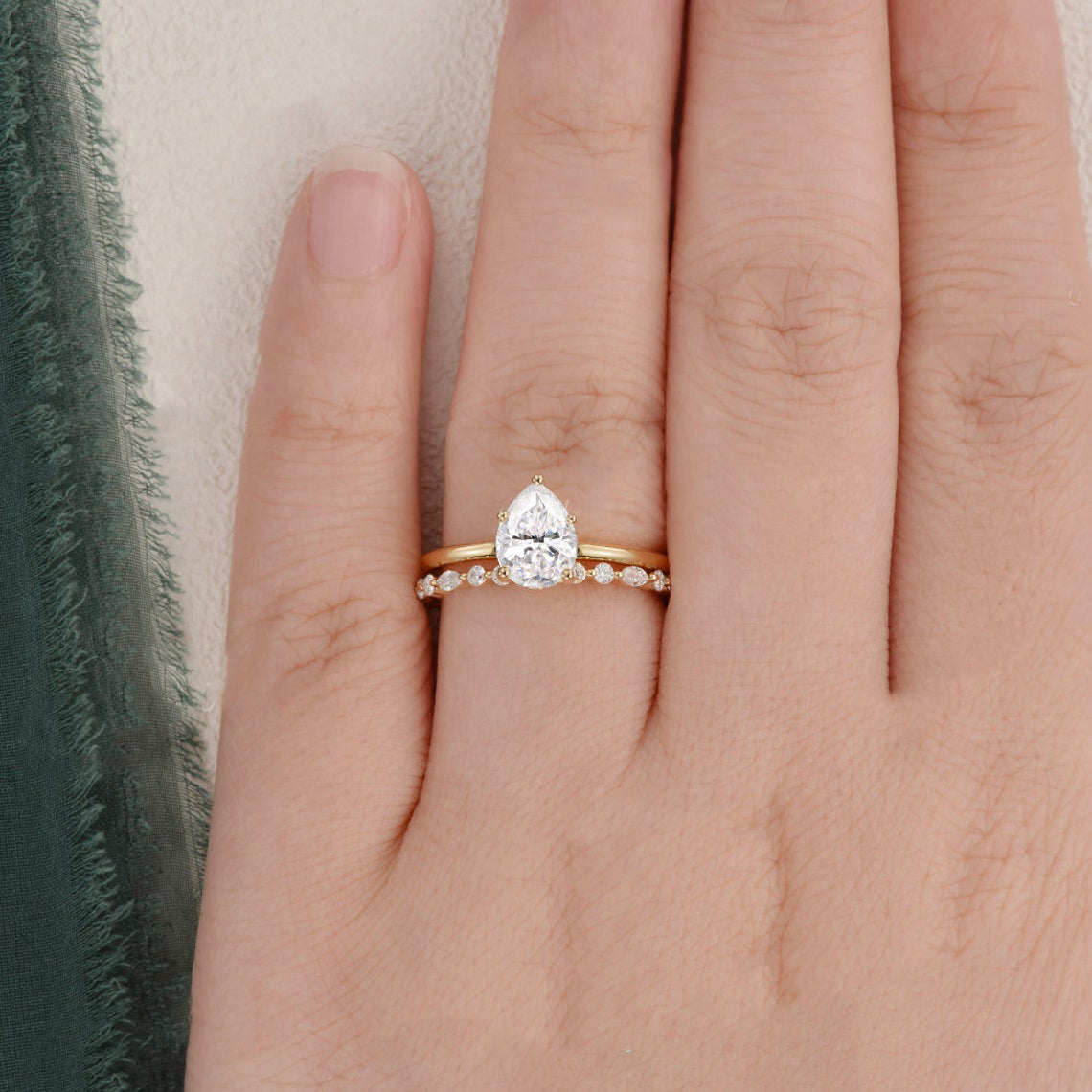 The Aurora Set — Pear Lab Diamond Bridal Wedding Ring Set