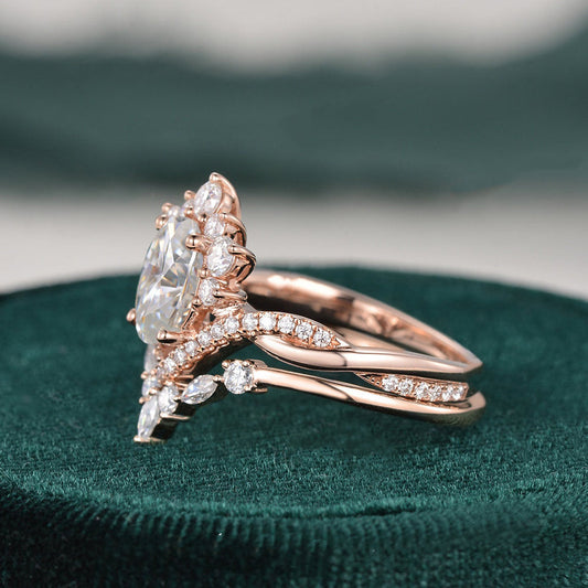 The Grace Set — Oval Lab Diamond Vintage Wedding Ring Set VI