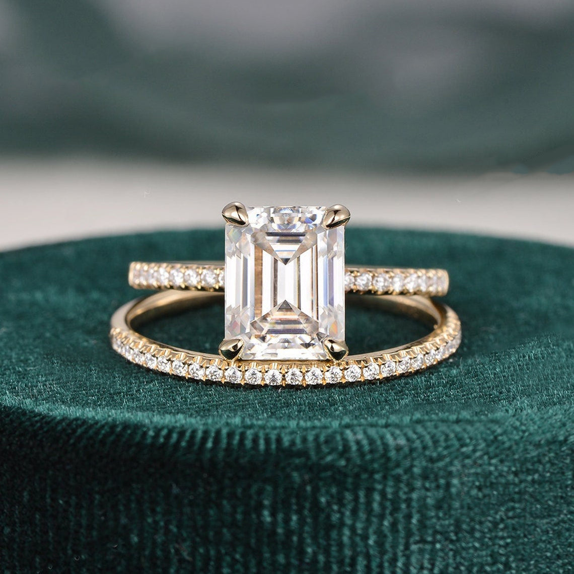The Aurora Set — Emerald Lab Diamond Bridal Wedding Ring Set III