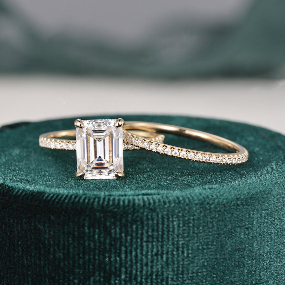 The Aurora Set — Emerald Lab Diamond Bridal Wedding Ring Set III