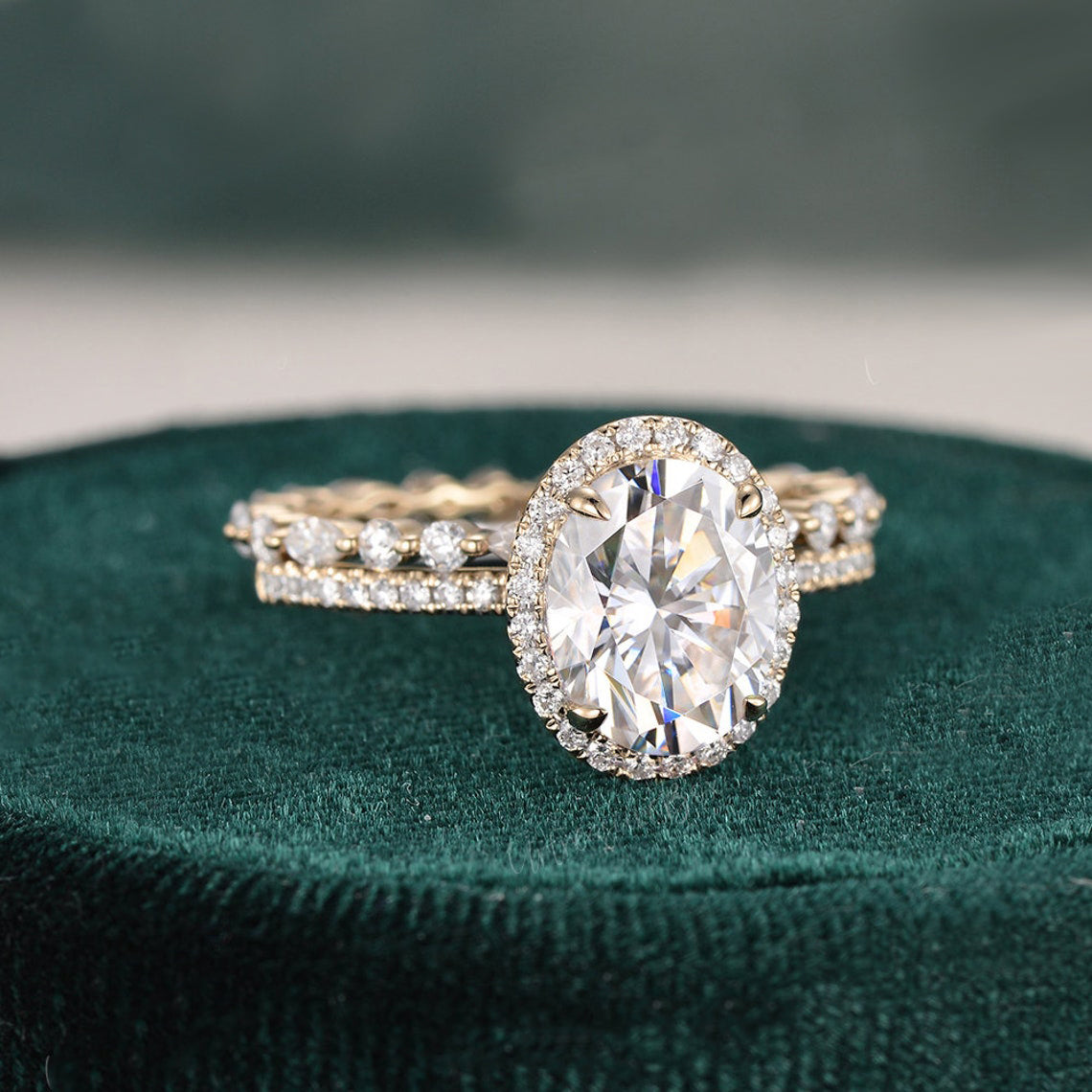 The Aurora Set — Oval Lab Diamond Bridal Wedding Ring Set II