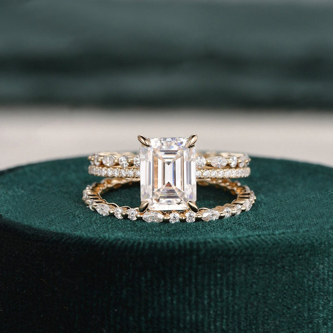 The Aurora Set — Emerald Lab Diamond Bridal Wedding Ring Set II