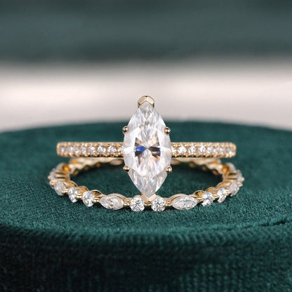 The Juliet Set — Marquise Lab Diamond Vintage Wedding Ring Set