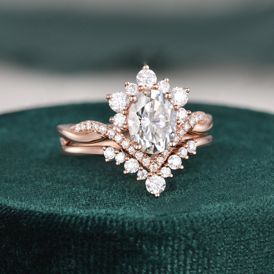 The Grace Set — Oval Lab Diamond Vintage Wedding Ring Set V
