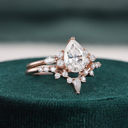 The Violet Set — Pear Lab Diamond Vintage Wedding Ring Set VIII