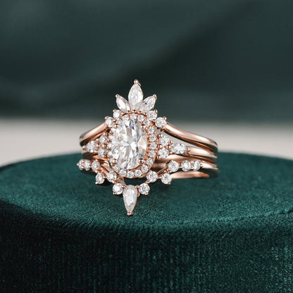 The Violet Set — Oval Lab Diamond 3-Piece Vintage Wedding Ring Set IV