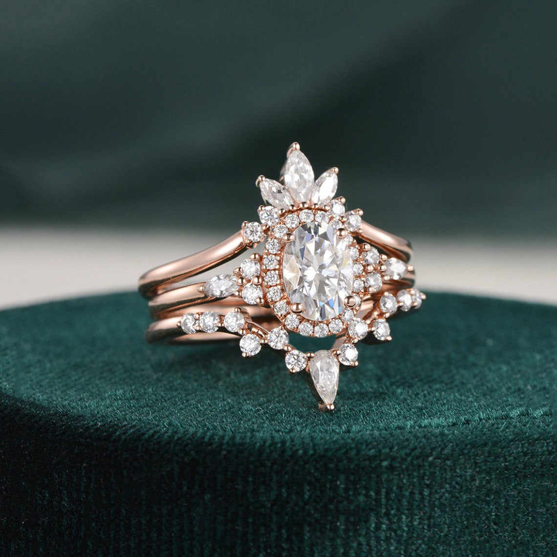The Violet Set — Oval Lab Diamond 3-Piece Vintage Wedding Ring Set IV