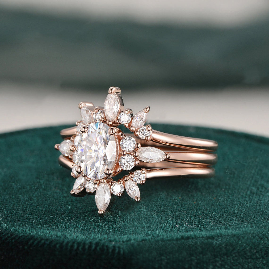 The Violet Set — Round Lab Diamond 3-Piece Vintage Wedding Ring Set