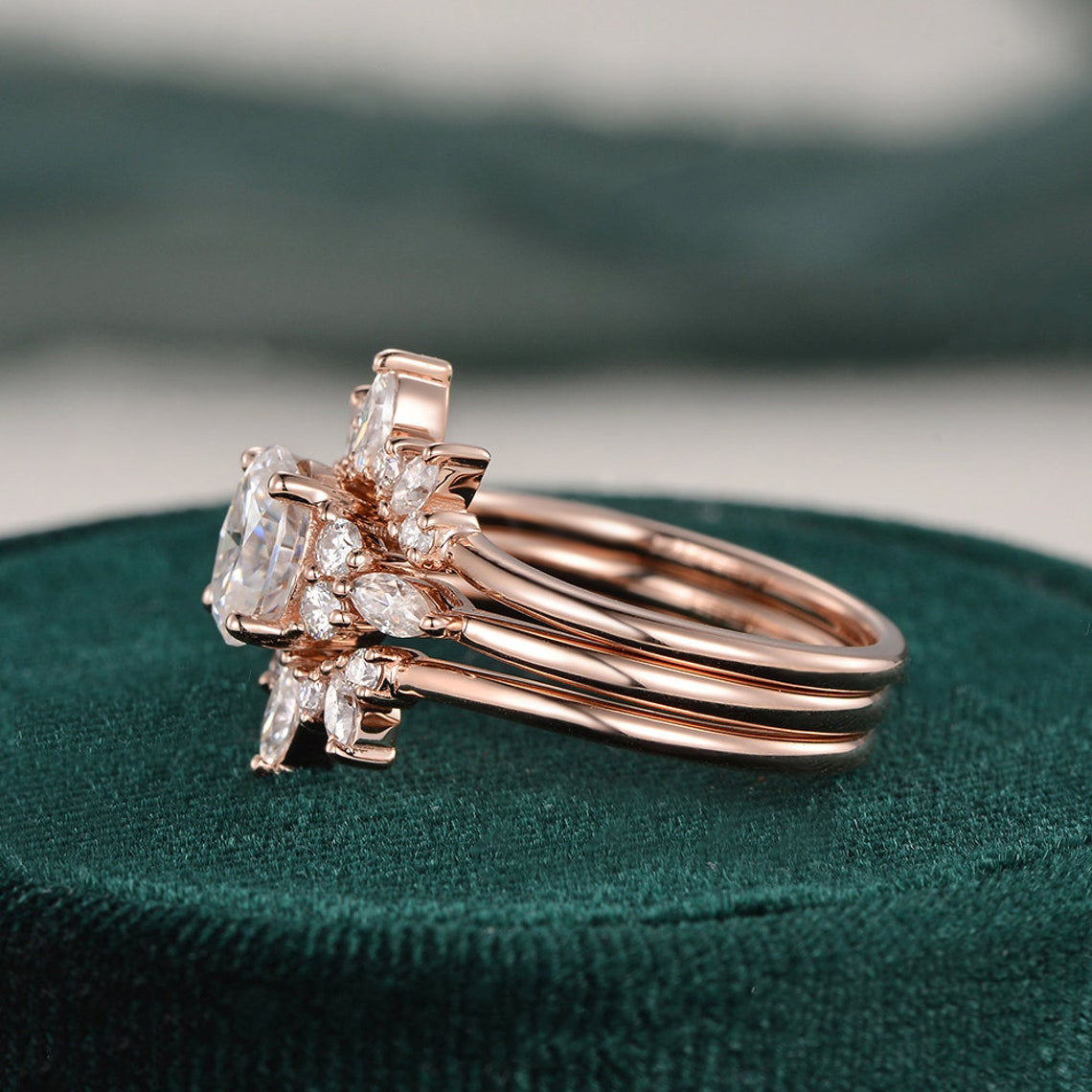 The Violet Set — Round Lab Diamond 3-Piece Vintage Wedding Ring Set