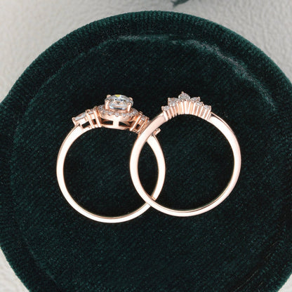 The Aurora Set — Oval Lab Diamond Bridal Wedding Ring Set